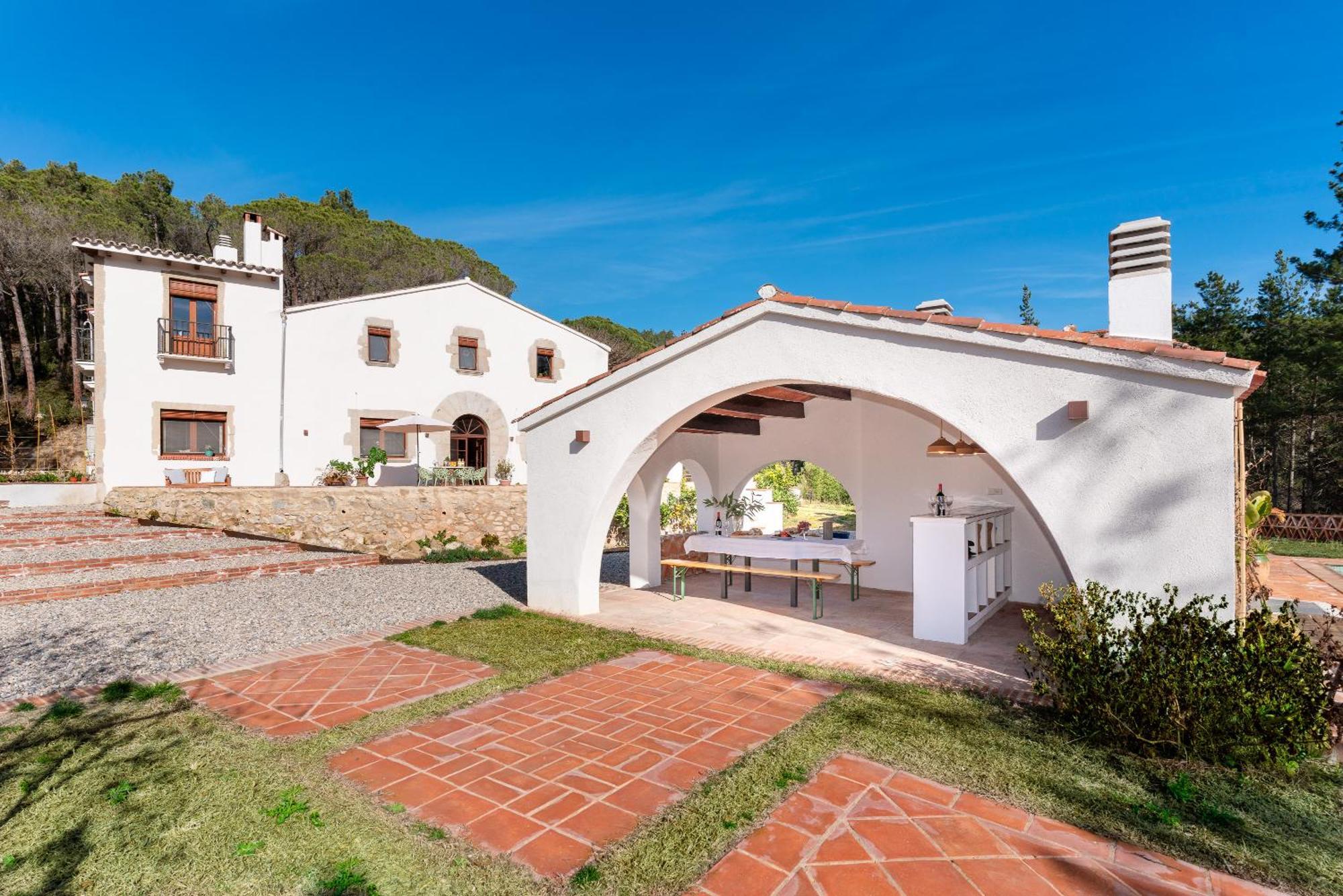 La Terraza - Grosszuegiges Appartment In Katalanischer Masia Sant Iscle De Vallalta 외부 사진