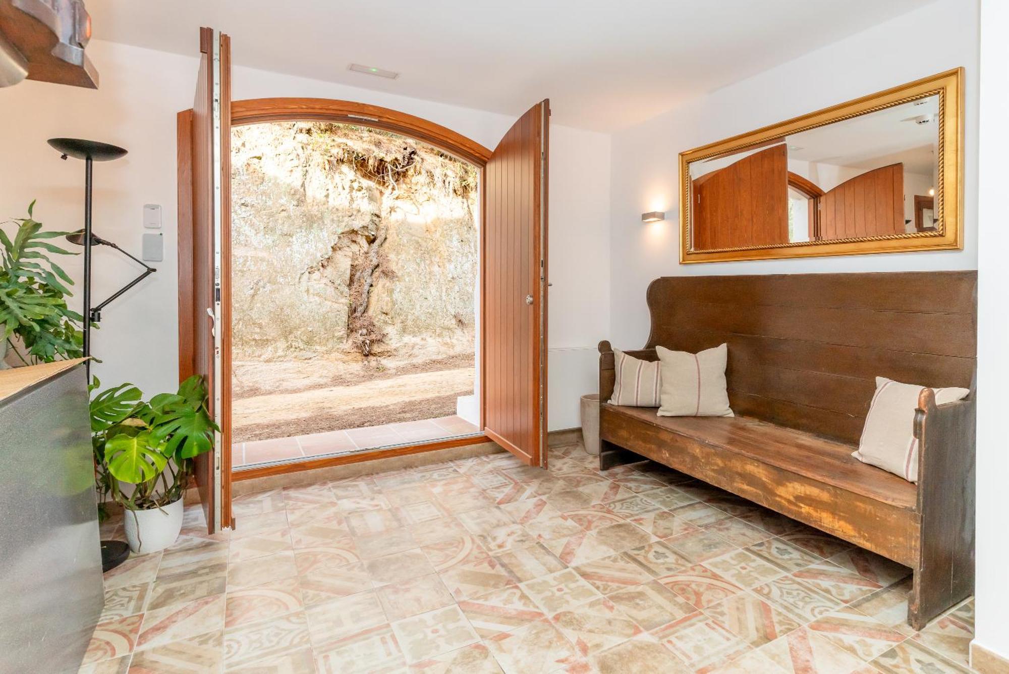 La Terraza - Grosszuegiges Appartment In Katalanischer Masia Sant Iscle De Vallalta 외부 사진